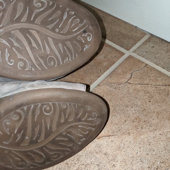 EARTH Adina Sz 7 Leather Ruched Peep Toe Wedges - Picture 8 of 8